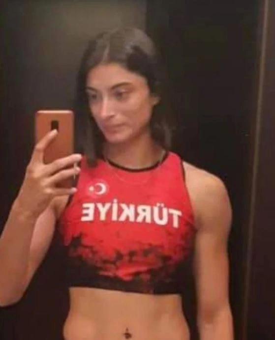 Beşiktaş’ın milli sporcusu 32 yaşında balkondan düşerek öldü! 