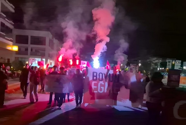 Samsun Gençlik Topluluğu ve Cumhuriyet Semt Evi: 'Cumhuriyet'e ve bağımsızlığa sahip çıkmayı sürdüreceğiz'