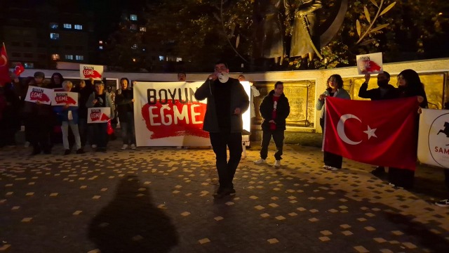 Samsun Gençlik Topluluğu ve Cumhuriyet Semt Evi: 'Cumhuriyet'e ve bağımsızlığa sahip çıkmayı sürdüreceğiz'