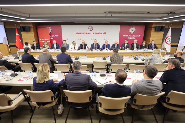 Eczacılar eyleme gidiyor! Talepler yerine getirilmezse eczaneler kapatılacak