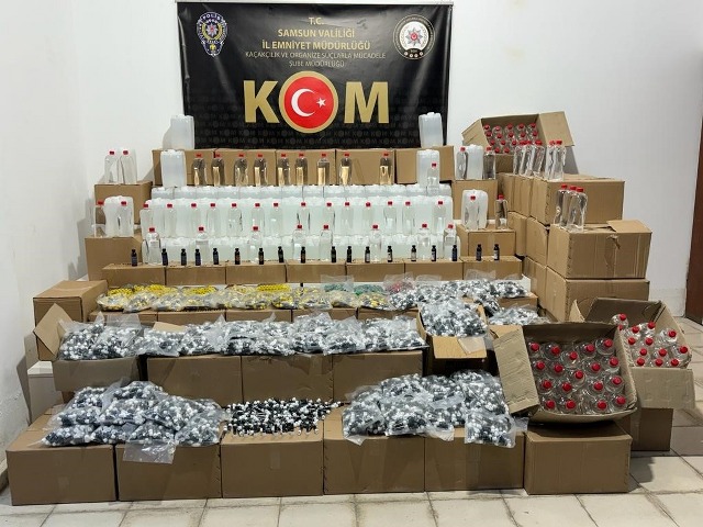 Samsun'da kaçak içki baskını!