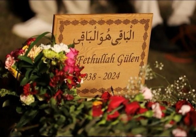 FETÖ elebaşı Gülen Protestan adetlerine göre gömülmüş