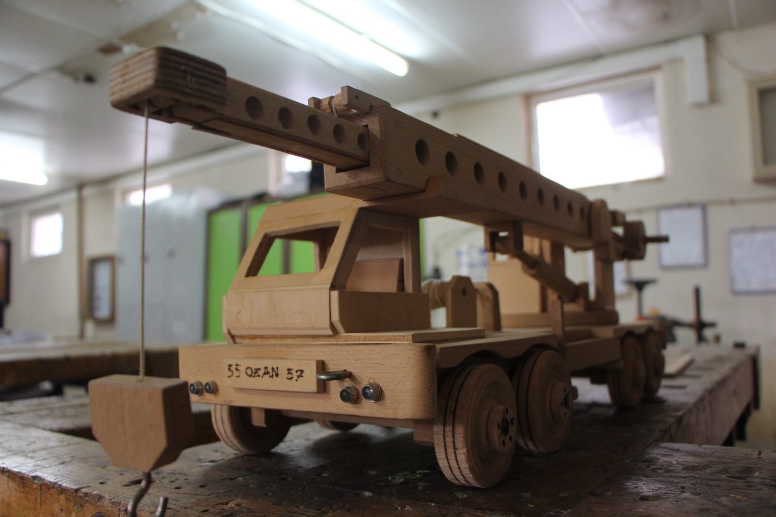 Samsun’da ahşap oyuncaklarla çocukların dünyasına renk katıyor