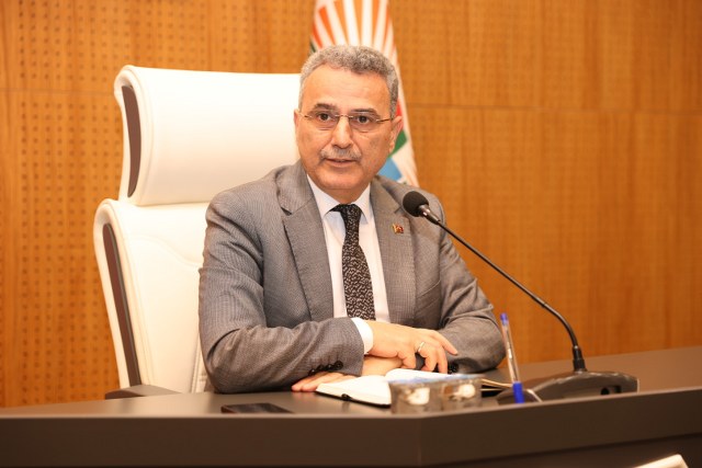 Samsun'da İlkadım Belediyesi çocuk parkalarını yeniliyor