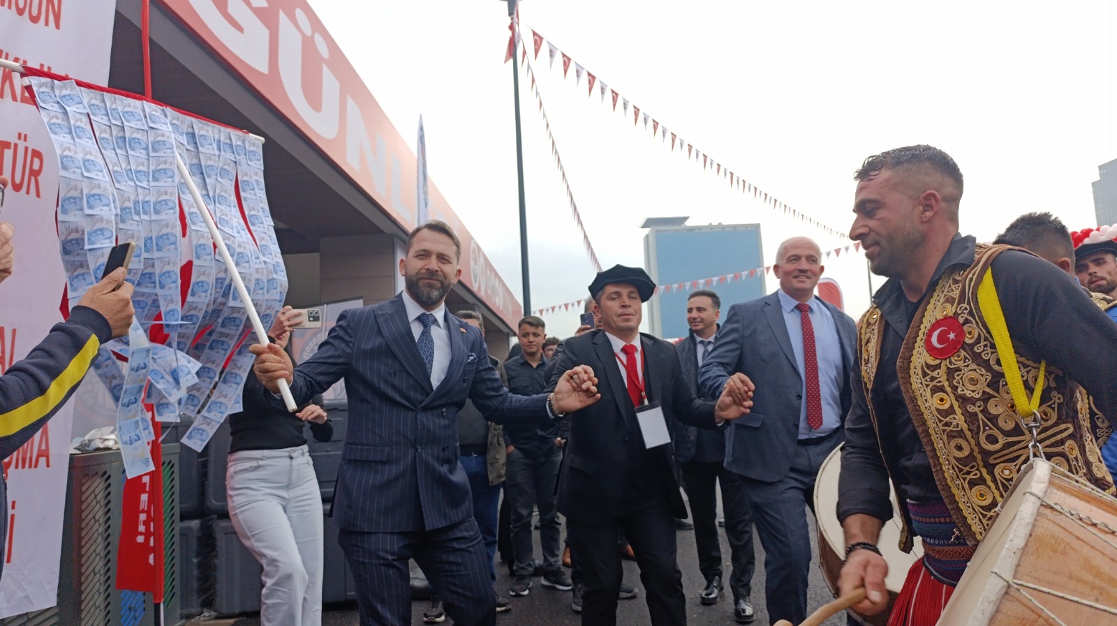 Ankara'da Samsun rüzgarı esti