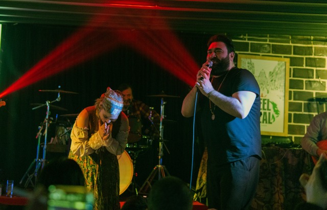 Melis Çelikler'den duygusal veda konseri