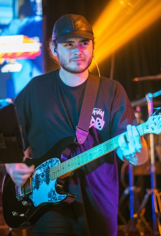 Melis Çelikler'den duygusal veda konseri