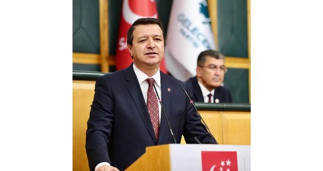 Saadet Partisi'nin genel başkanı belli oldu