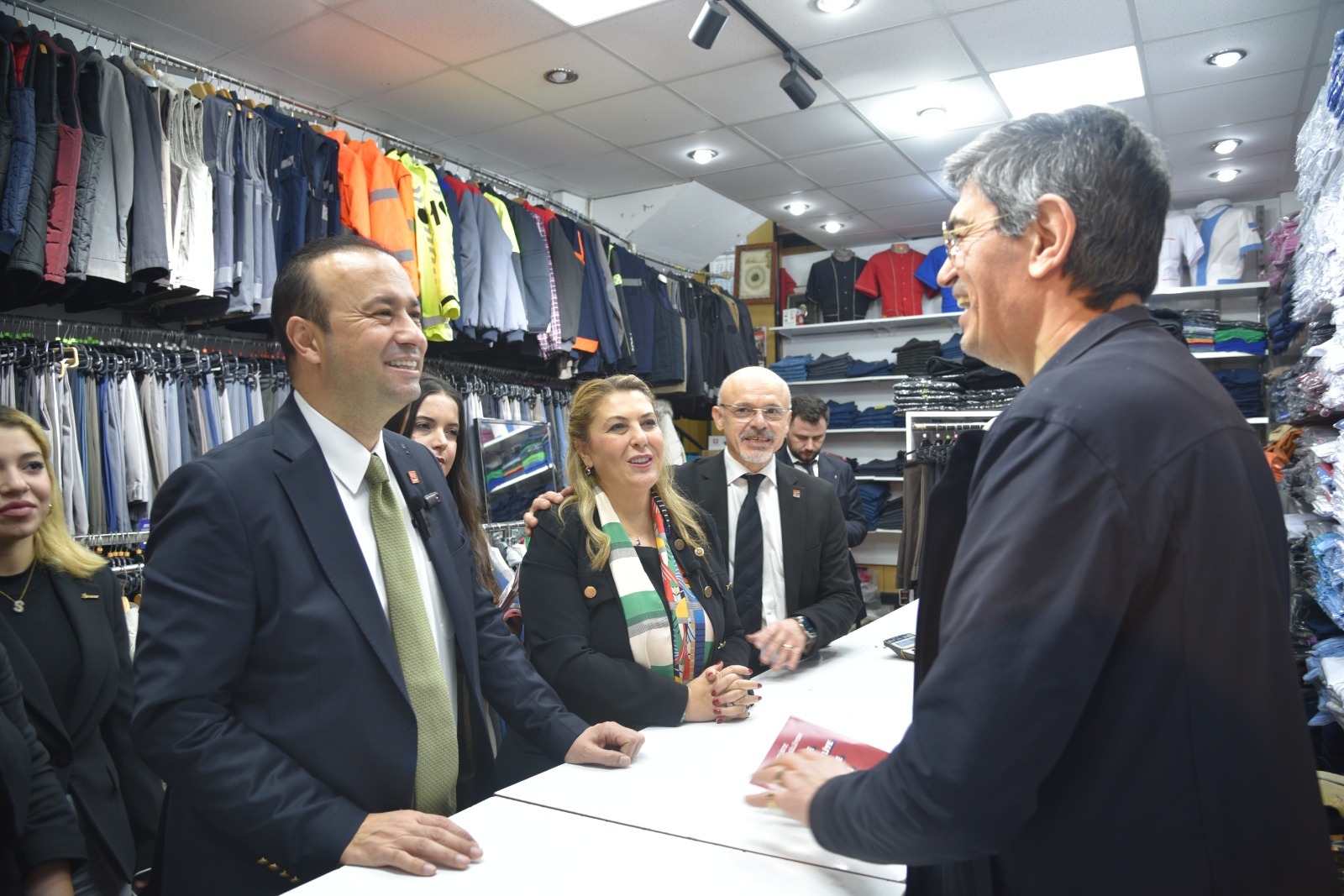 CHP’nin Ekonomi Heyeti halkı dinlemek için Samsun’da