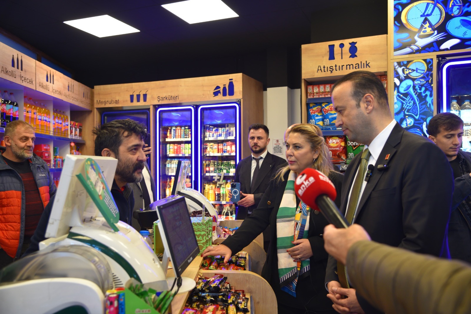 CHP’nin Ekonomi Heyeti halkı dinlemek için Samsun’da