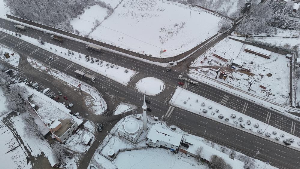 Samsun'un yüksek kesimleri kar altında kaldı