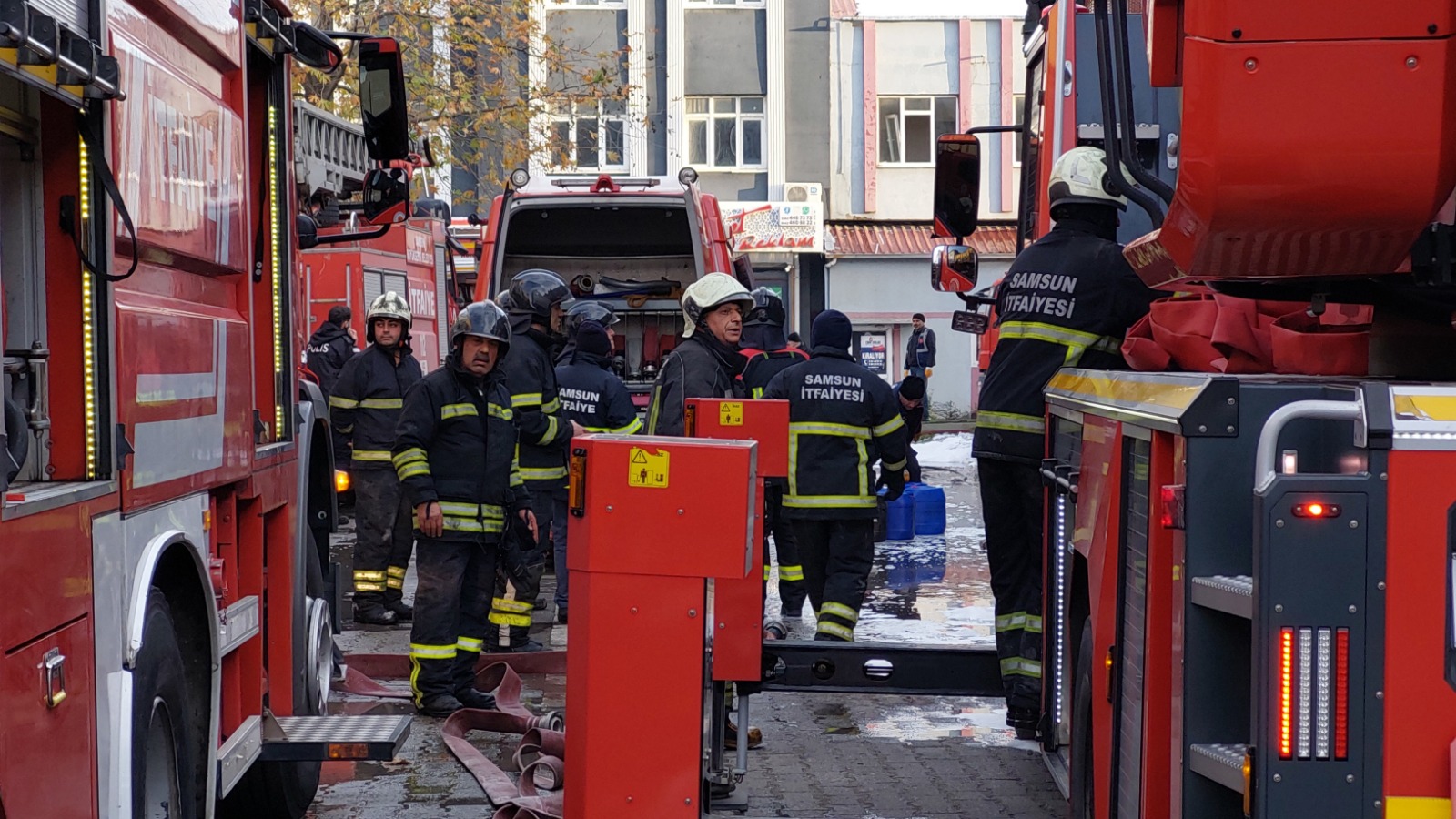 Samsun’da Örnek Sanayi Sitesi’nde fabrika yangını!