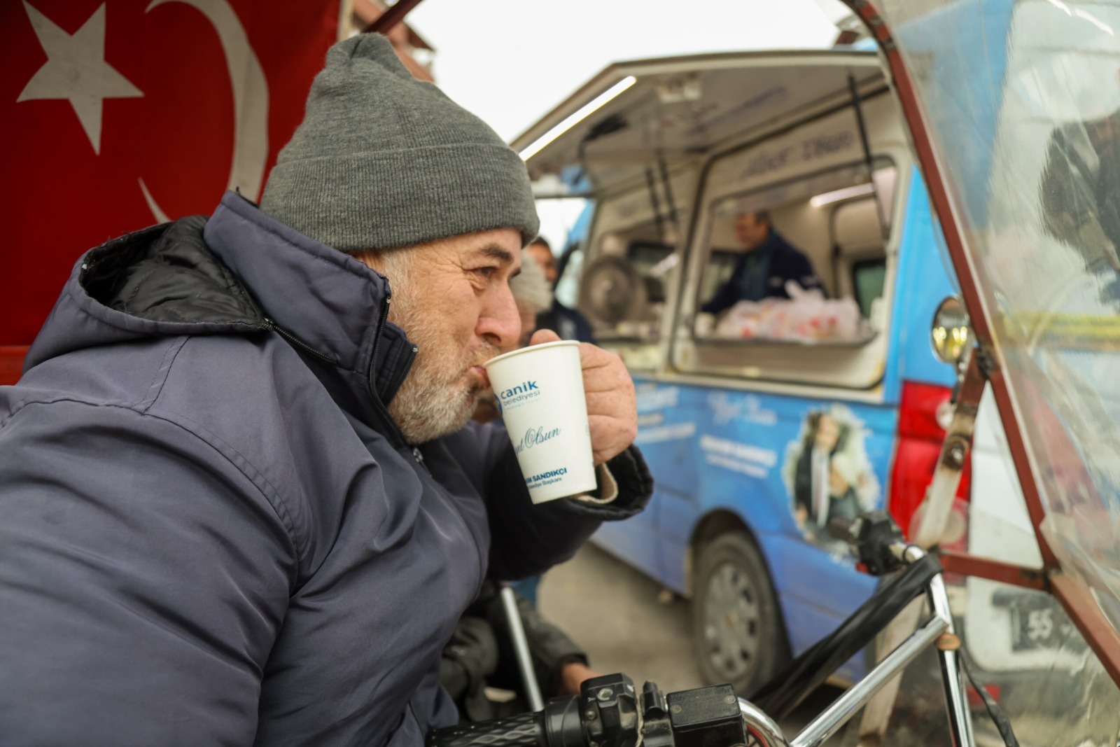 Canik Belediyesi'nden sıcacık bir jest: Ücretsiz çorba ikramı