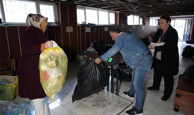Samsun'da öğrenciler 4 haftada 1 ton atık topladı