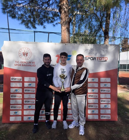 Kuzey Kerem Bayrak Türkiye şampiyonu