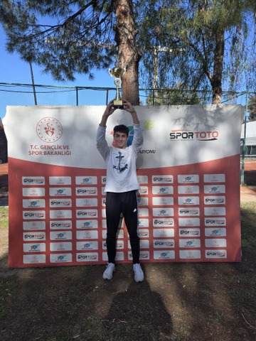 Kuzey Kerem Bayrak Türkiye şampiyonu