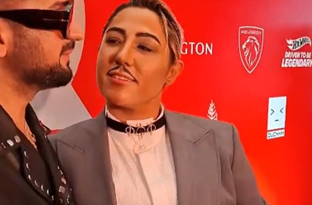 Kalben'den çarpıcı imaj değişikliği: Erkek kılığıyla gecede