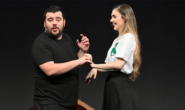 Berfu ve Eser Yenenler'den Samsun'da "Çift Terapisi"