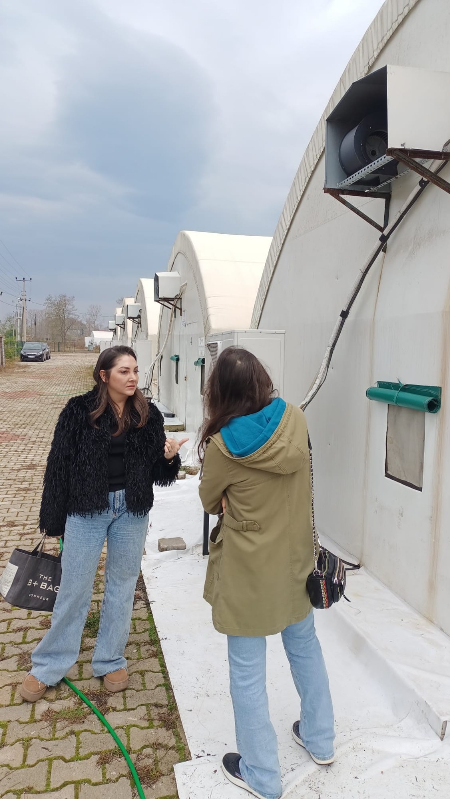 VİZYONU İLÇEYE BÜYÜK GELİYOR