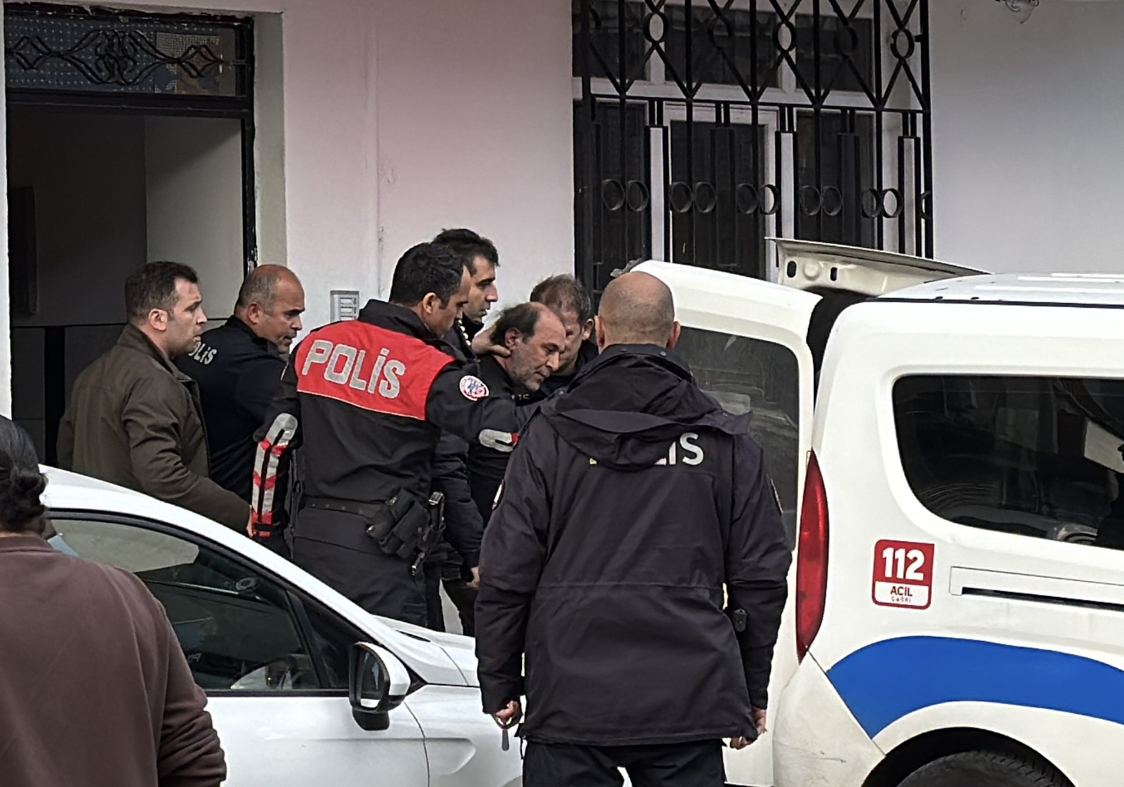 Samsun'da miras kavgası! Almanya'da gelen akrabalarını vurdu