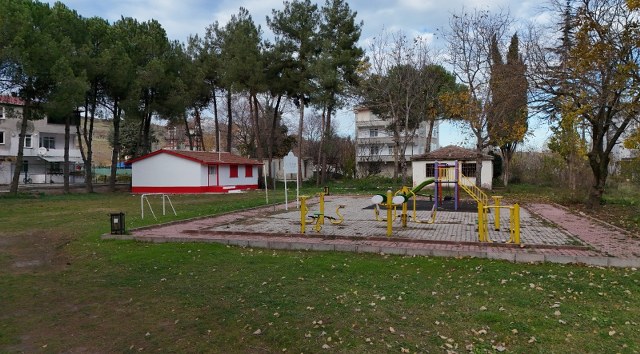 Samsun'un İlkadım ilçesi kırmızı beyaza büründü