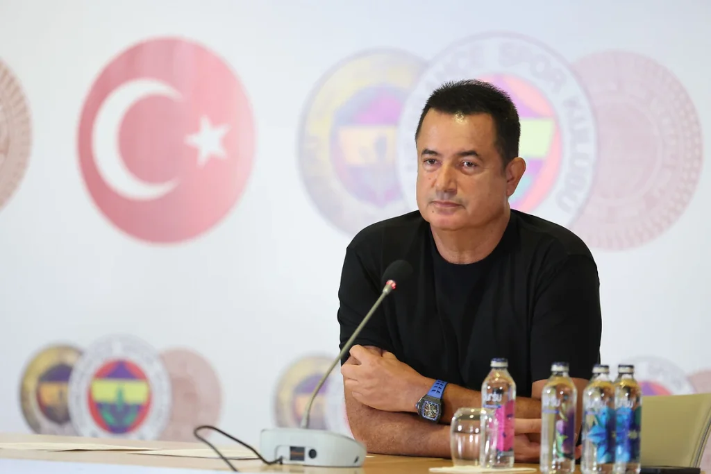 Acun Ilıcalı'dan Galatasaray'a sert tepki: Şike imasında bulunan şerefsizdir!'