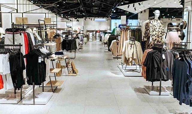 Türkiye’nin giyim devi iflas etti! 2 bin kişi işsiz kaldı!