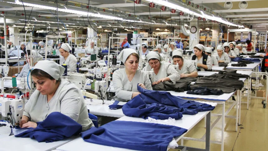 Türkiye’nin giyim devi iflas etti! 2 bin kişi işsiz kaldı!