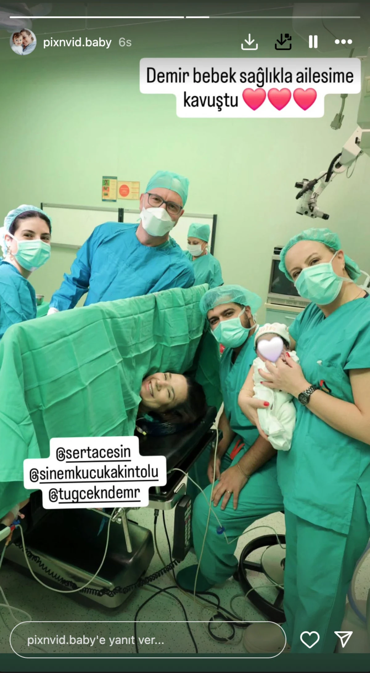 Ünlü şarkıcı Tuğçe Kandemir anne oldu