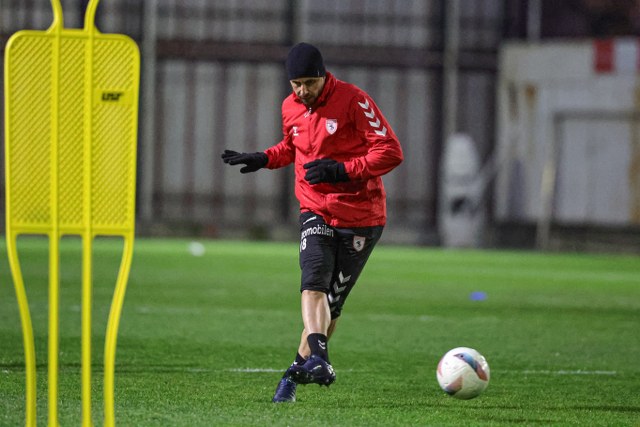 Samsunspor Sivasspor maçına ısınıyor