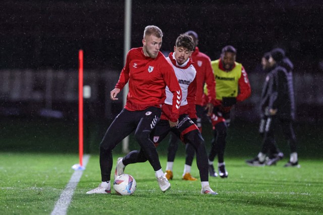 Samsunspor Sivasspor maçına ısınıyor