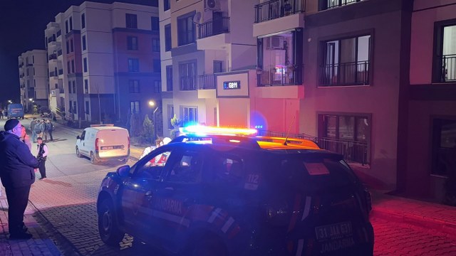 Anne ve 3 çocuğunun öldüğü apartmanda 21 kişi daha hastaneye kaldırıldı