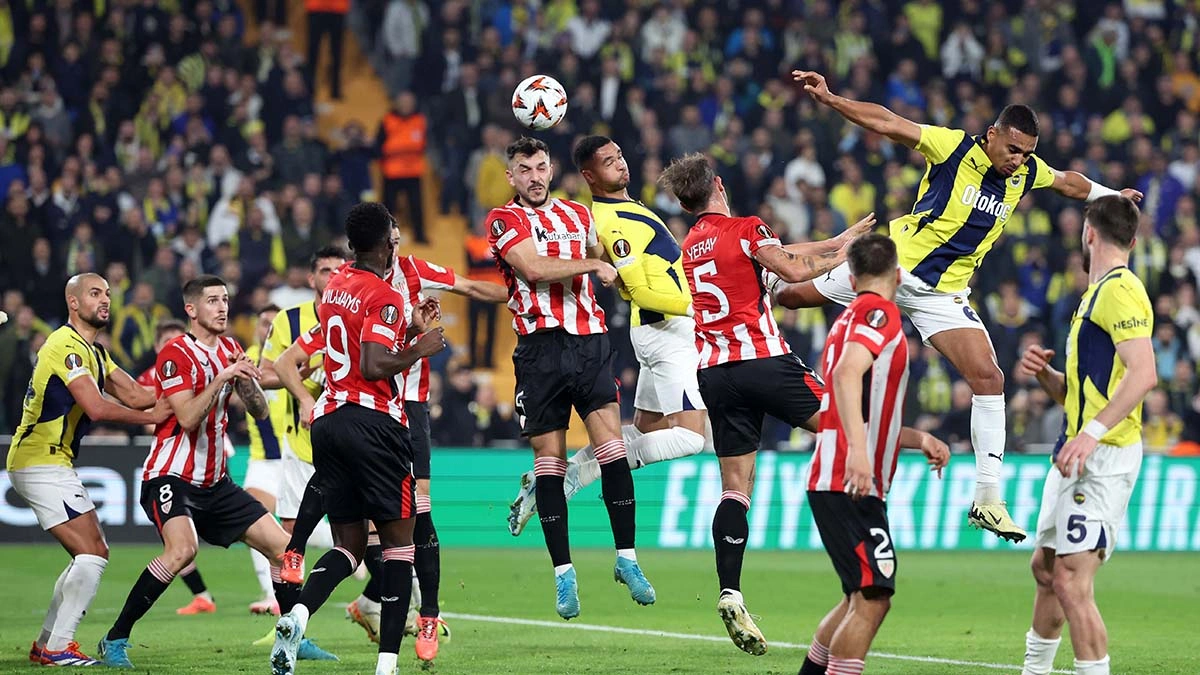 Fenerbahçe yönetiminden istifa çıkışı!