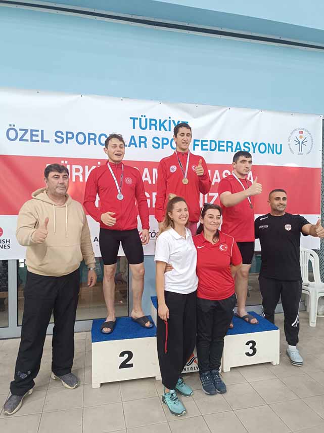 Samsunlu özel sporcular Türkiye Şampiyonası’nda parladı!