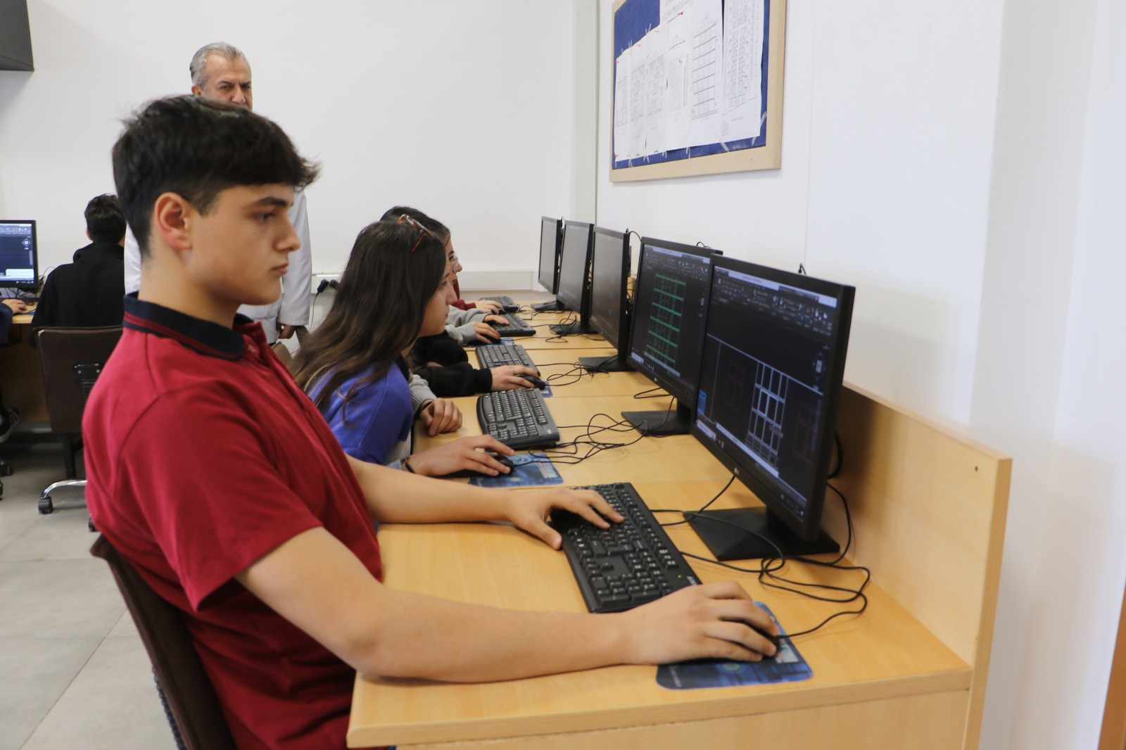 Samsun'da geleceğin teknik uzmanları yetişiyor