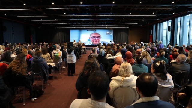 Prof. Dr. Nur Baran Aksakal: Covid-19 süreciyle birlikte aşı reddi yaşandı