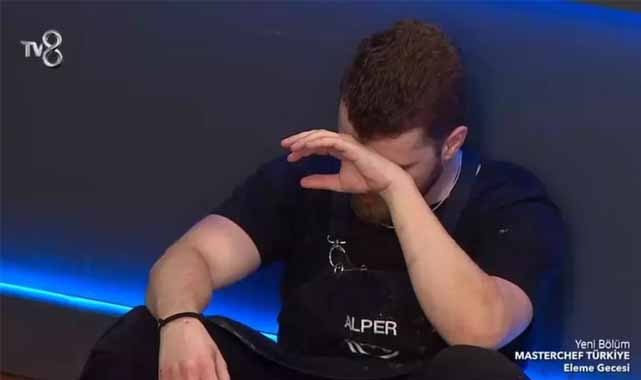 MasterChef'ten elenen Alper, tabakları bilerek mi düşürdü?