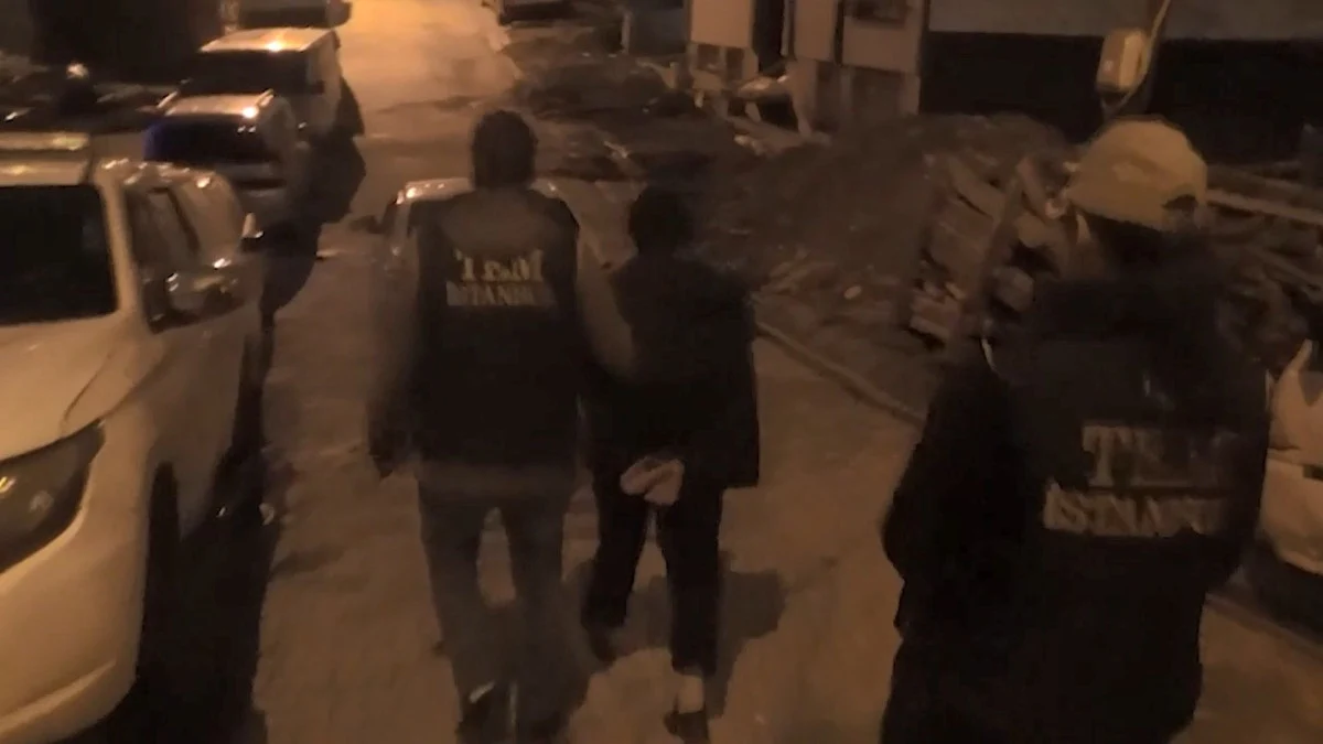 FETÖ'ye yönelik büyük operasyon: 7 ilde 19 gözaltı!