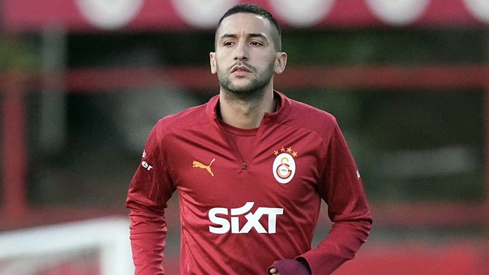 Galatasaray'da Okan Buruk’a sert tepki: "Böyle düşük profil hoca görmedim!"