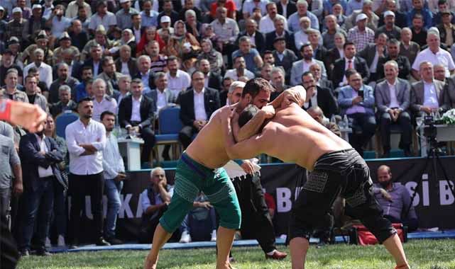 Taha Akgül Türkiye Güreş Federasyonu Başkanı seçildi