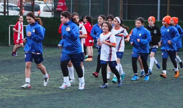 Atakum Belediyespor'un genel koordinatörü eski milli takım futbolcusu Necati Öksüz oldu