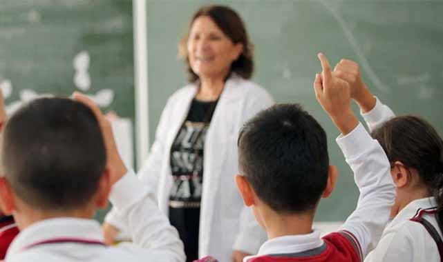 Aday öğretmenlere kadro yolu açıldı