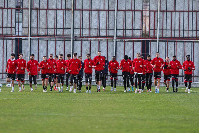 Samsunspor Trabzonspor maçı hazırlıkları başladı futbolculara kaç gün izin verildi