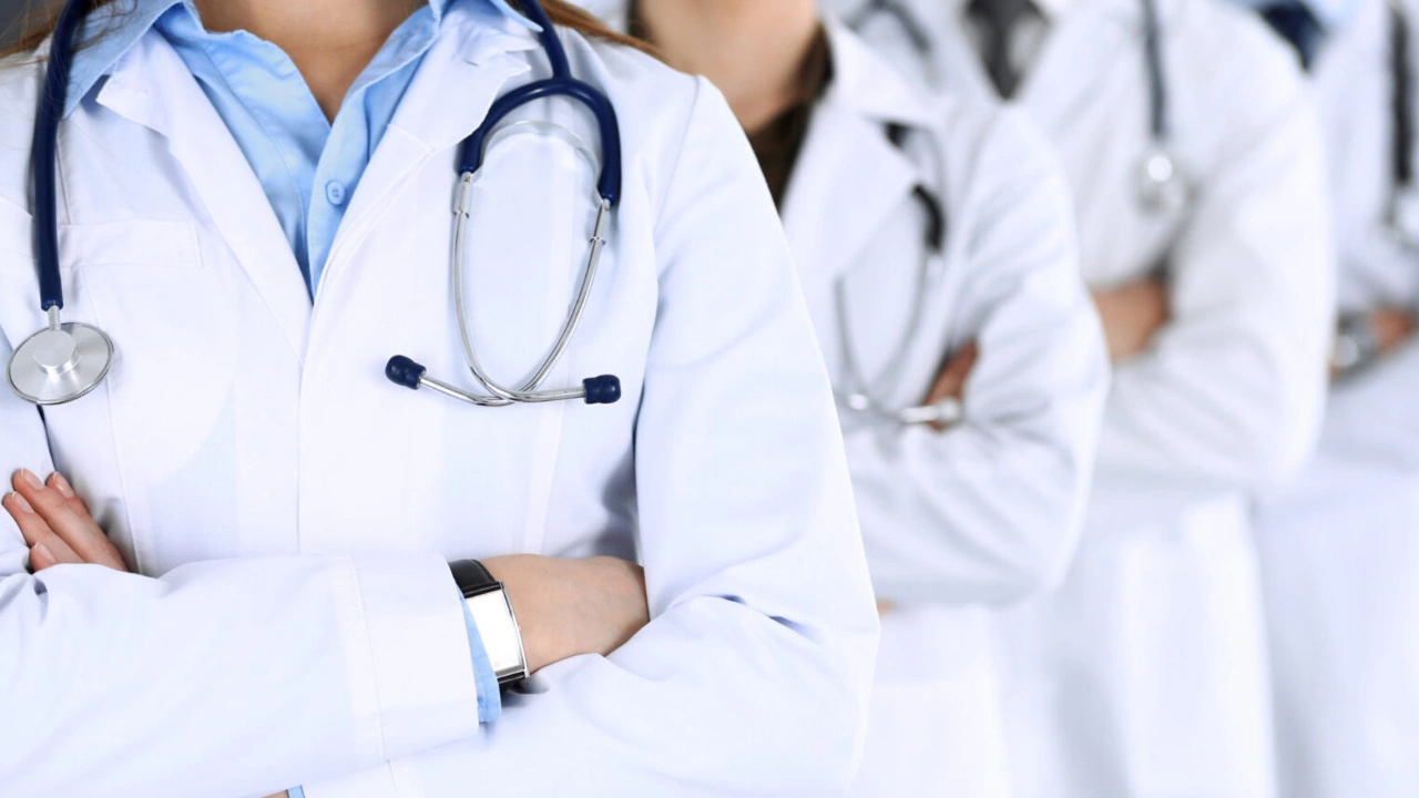 Aile hekimleri yine işi bırakıyor! Bu tarihte sağlık hizmetleri olmayacak