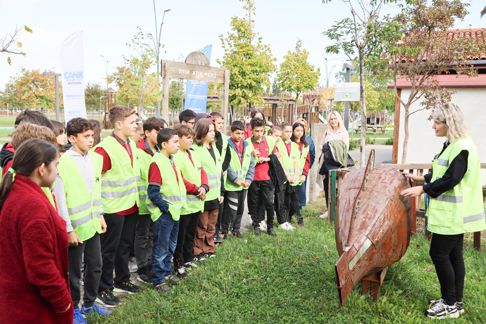 Canik Sıfır Atık Köyü'nde binlerce çocuğa eğitim