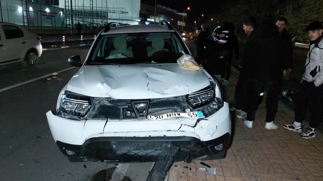 Samsun'da 79 yaşındaki sürücü öndeki aracı solladı motosikletli ile çarpıştı