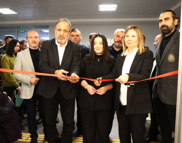 Samsun'da Hasret Yavuz'un kişisel resim sergisi sanatseverlerle buluştu