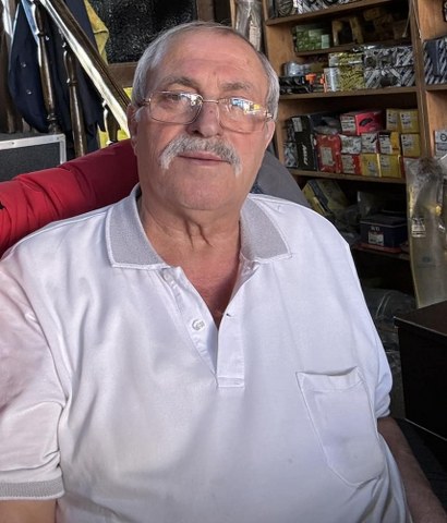 66 yaşındaki Hikmet Gencal, aracında ölü bulundu