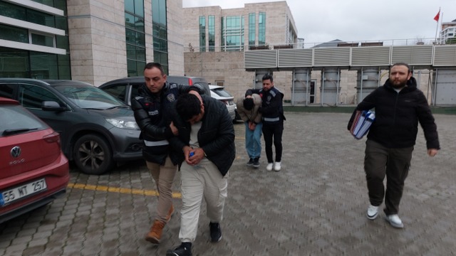 Samsun'da göçmen kaçakçılığı yapan 3 Afgan yakalandı