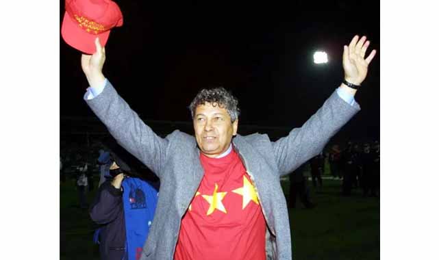 Galatasaray teknik direktörü Okan Buruk rekora doymadı